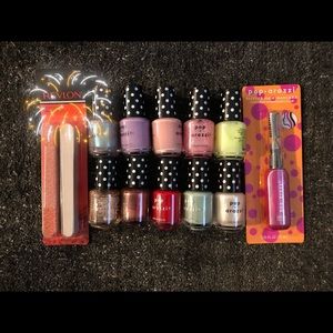 Pop arazzi nail polish